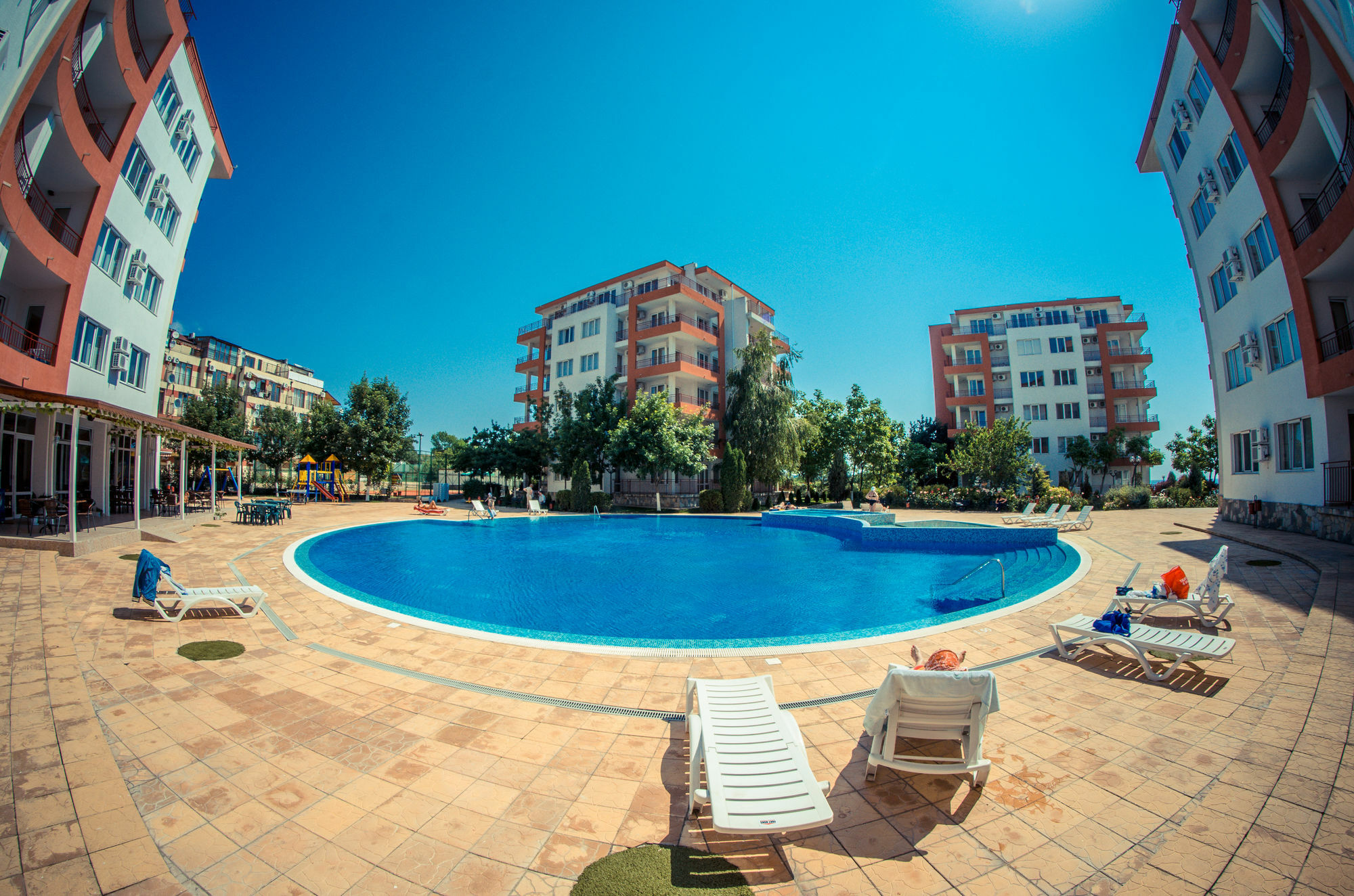 Riviera Fort Beach Равда Экстерьер фото