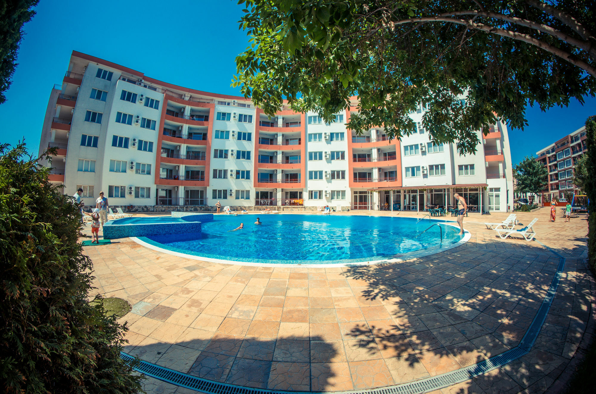 Riviera Fort Beach Равда Экстерьер фото